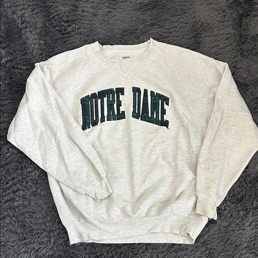 Vintage Russell Athletic Gray Notre Dame Men's Crewneck Sweater